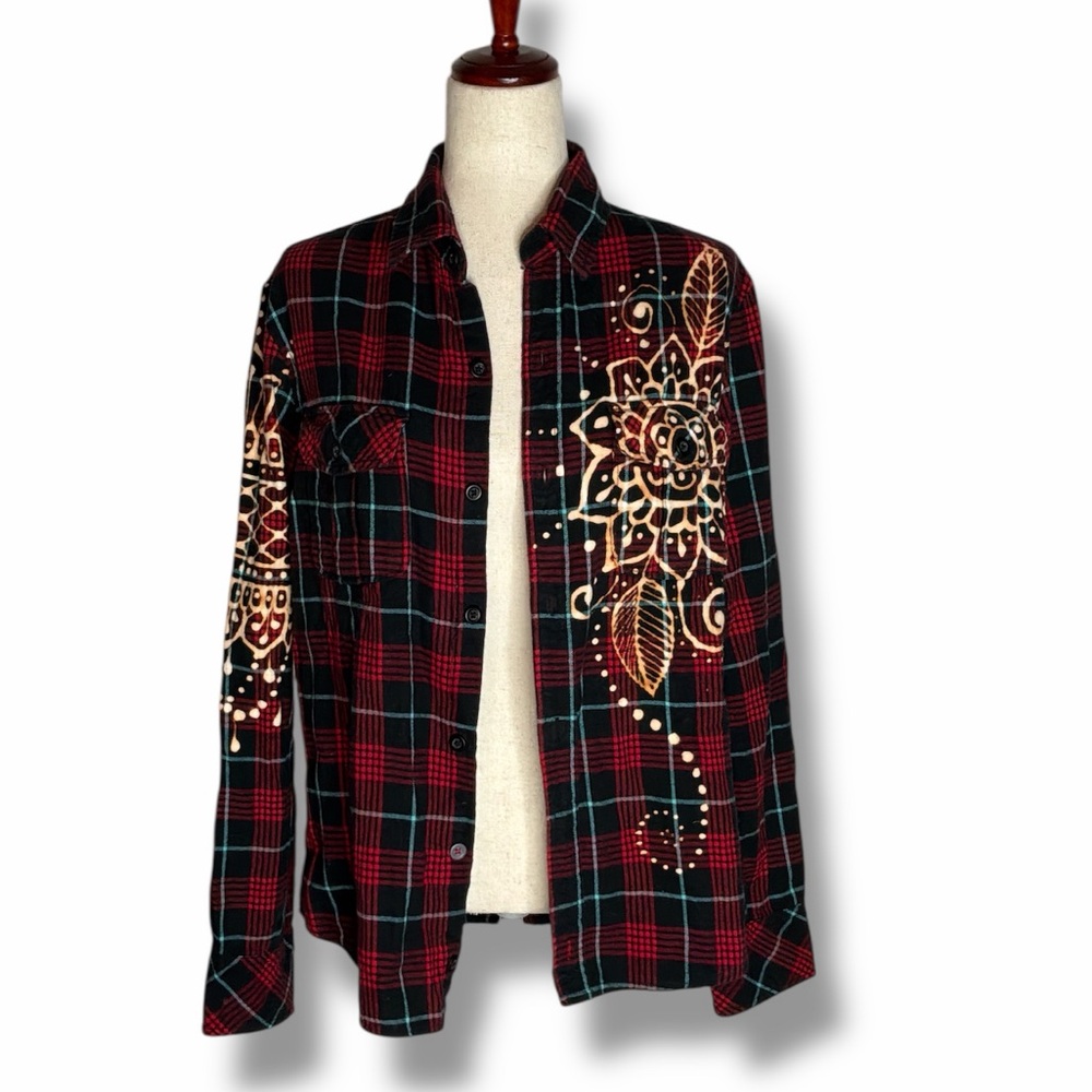 Union Bay Red Plaid Button Up Patterned Bleach Dy… - image 2